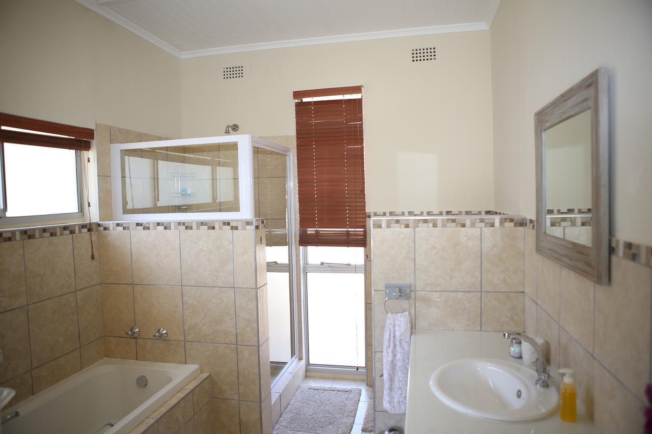 Rosa B&B Oudtshoorn Exterior foto